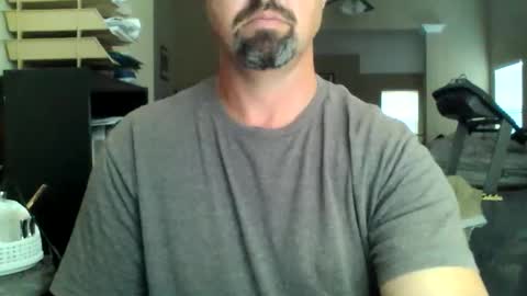 nvrenuff1979 online show from November 2025 01:24:02 PM