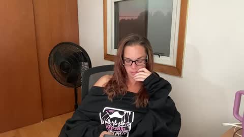 NxtDoorNikki online show from September 2025 11:43:01 PM