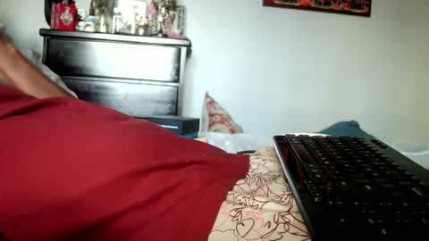 Snapshot of nyakuti chatting on October 2025 12:42:02 AM KN online show from October 2025 12:42:02 AM