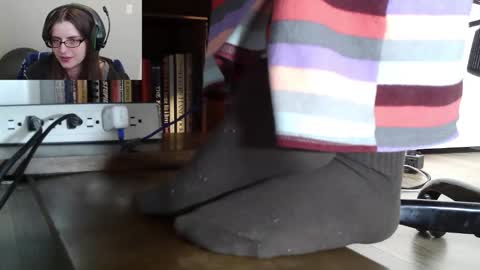 Nyctophilic online show from January 2026 07:11:01 PM