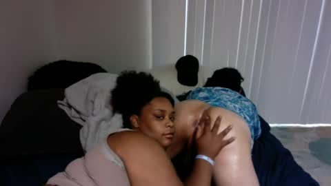 Snapshot of nykesianimmonsriley75 chatting on July 2026 09:07:02 PM Ticklemypeach online show from July 2026 09:07:02 PM