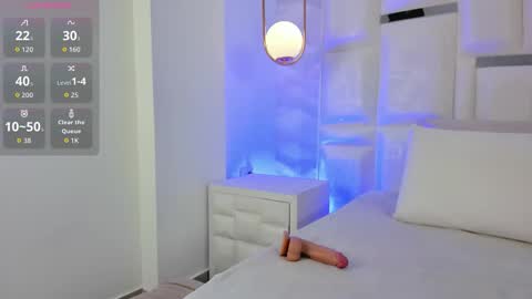 Nyla  online show from December 2025 02:03:01 PM