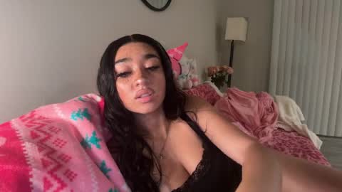nylasinns online show from April 2026 01:12:01 AM