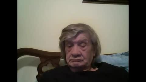 Snapshot of nylonloverll_1965 chatting on April 2026 10:16:01 PM nylonloverll_1965 online show from April 2026 10:16:01 PM