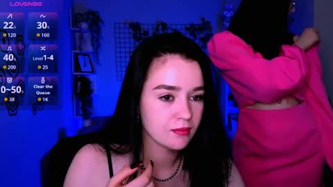 Mira online show from May 2026 07:19:01 PM