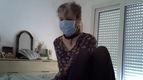 nymphe22loire online show from December 2024 01:13:01 PM