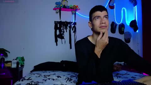 David and Steven Independents online show from February 2025 01:41:02 AM