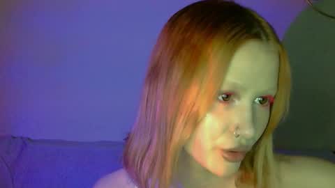 nyra_thira online show from October 2025 11:51:02 PM