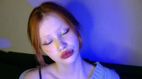 nyra_thira online show from January 2026 01:51:01 AM