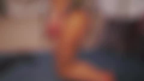 Snapshot of nyrobinova chatting on February 2025 04:25:01 AM nyrobinova online show from February 2025 04:25:01 AM
