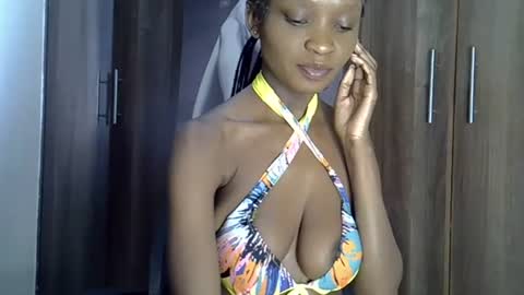Snapshot of nyverra chatting on July 2026 07:37:02 AM nyverra online show from July 2026 07:37:02 AM