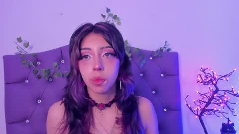 Snapshot of nyx_nayla chatting on December 2024 11:57:01 PM online show from December 2024 11:57:01 PM