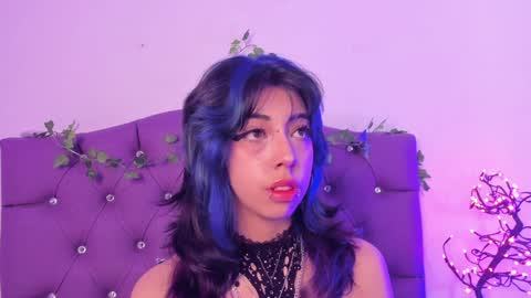 Snapshot of nyx_nayla chatting on December 2024 11:11:01 AM online show from December 2024 11:11:01 AM