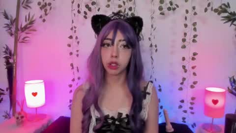 Snapshot of nyx_nayla chatting on March 2025 10:33:02 AM online show from March 2025 10:33:02 AM