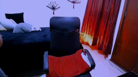 Snapshot of nyxxei chatting on July 2026 11:53:01 PM Nyxxei online show from July 2026 11:53:01 PM