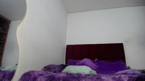 Snapshot of nyxxx_rouge chatting on April 2026 04:39:01 AM nyxxx_rouge online show from April 2026 04:39:01 AM