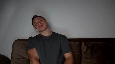 Snapshot of o_r_b_i_t chatting on February 2026 04:44:02 AM o_r_b_i_t online show from February 2026 04:44:02 AM