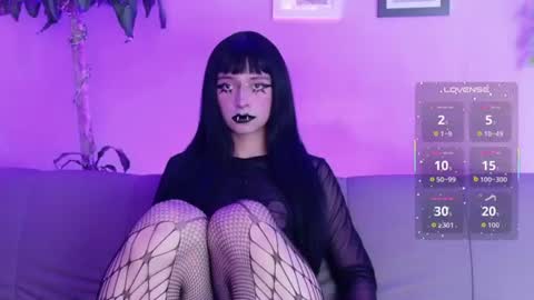 Snapshot of oasis_vamp chatting on July 2026 04:30:01 AM oasis_vamp online show from July 2026 04:30:01 AM