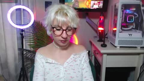 Moonlight online show from October 2025 09:32:01 AM