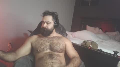 Snapshot of obeythebull chatting on November 2025 09:35:01 AM obeythebull online show from November 2025 09:35:01 AM