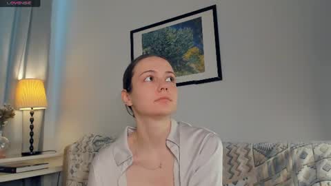Snapshot of obsidiva chatting on June 2026 06:30:01 AM Elis online show from June 2026 06:30:01 AM