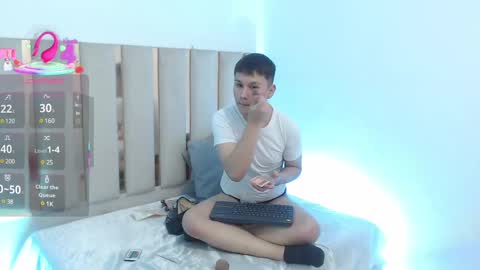 ocean_tay online show from March 2025 08:40:01 PM