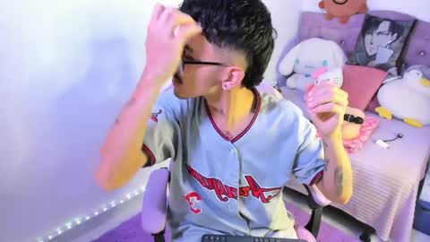 Cris online show from April 2026 03:42:02 AM