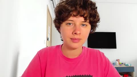 Evie online show from March 2026 04:51:02 AM