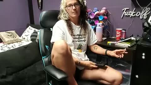 Oddy With A Body online show from September 2025 07:08:02 AM