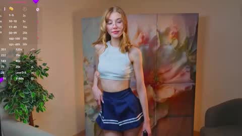 Lynna online show from December 2025 11:04:02 AM