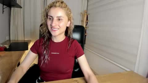 Snapshot of odette_bulgari chatting on February 2026 10:33:02 AM Ana online show from February 2026 10:33:02 AM