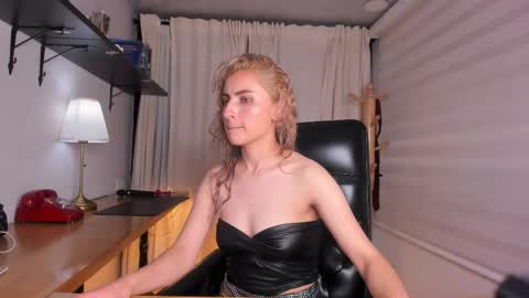 Snapshot of odette_bulgari chatting on February 2026 10:36:02 AM Ana online show from February 2026 10:36:02 AM