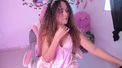 Odette  online show from September 2025 04:29:02 PM