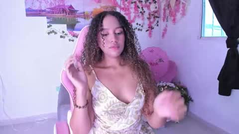 Odette  online show from October 2025 09:23:02 PM