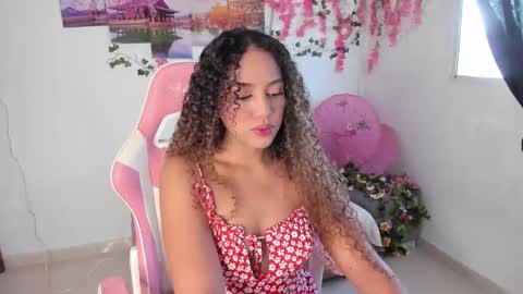 Odette  online show from October 2025 09:53:02 PM