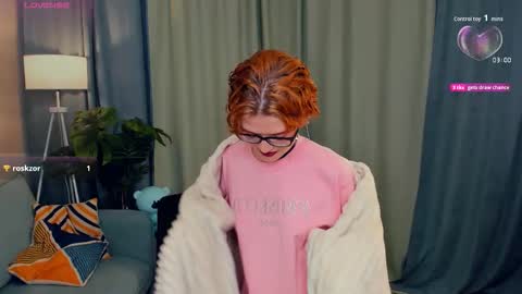 Snapshot of odettechurchwell chatting on October 2025 04:20:02 AM Eli online show from October 2025 04:20:02 AM