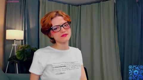 Snapshot of odettechurchwell chatting on October 2025 04:12:01 AM Eli online show from October 2025 04:12:01 AM