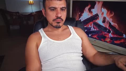 Snapshot of officeman7 chatting on February 2025 08:25:01 PM officeman7 online show from February 2025 08:25:01 PM