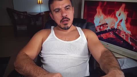 Snapshot of officeman7 chatting on February 2025 05:29:01 PM officeman7 online show from February 2025 05:29:01 PM