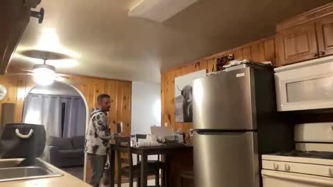 Snapshot of ofthatguy chatting on November 2025 12:24:01 AM ofthatguy online show from November 2025 12:24:01 AM