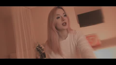 your dear Lilith Chapman online show from June 2026 09:52:01 AM
