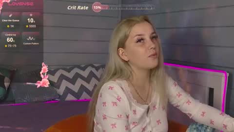 Snapshot of oh_my_julia chatting on September 2025 01:23:02 PM oh_my_julia online show from September 2025 01:23:02 PM