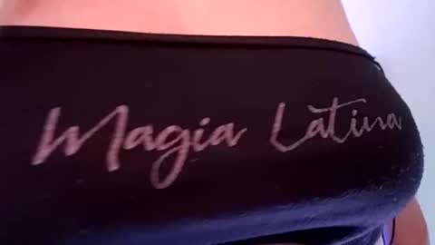 Snapshot of oh_xxxlt4 chatting on January 2025 02:21:01 PM Oh xxxLt4 online show from January 2025 02:21:01 PM