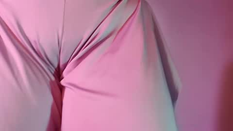 Snapshot of oh_xxxlt4 chatting on March 2025 02:45:02 PM Oh xxxLt4 online show from March 2025 02:45:02 PM