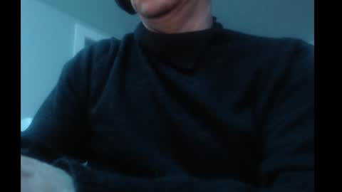 Snapshot of ohbitt chatting on January 2025 05:06:02 AM ohbitt online show from January 2025 05:06:02 AM