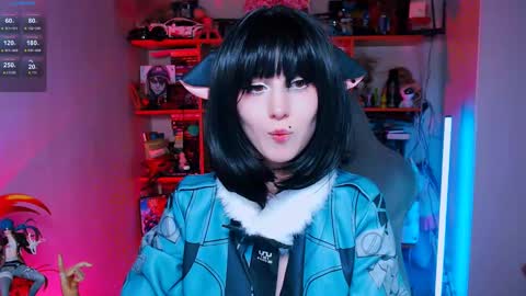 Snapshot of ohclementinee chatting on January 2025 10:22:01 AM Clementine Clem online show from January 2025 10:22:01 AM
