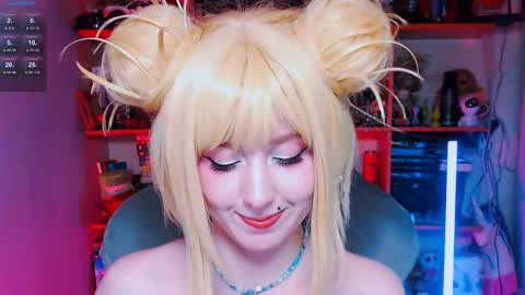 Snapshot of ohclementinee chatting on January 2025 12:10:01 PM Clementine Clem online show from January 2025 12:10:01 PM