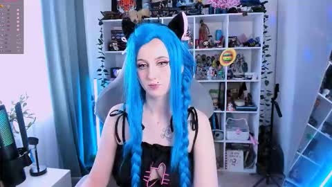 Clementine  Clem  online show from November 2025 10:04:02 AM