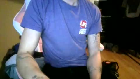 ohdoyle93 online show from May 2026 05:15:02 AM