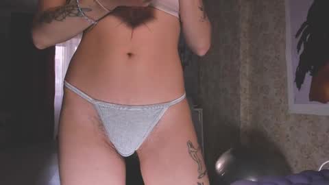 Snapshot of ohmygoddestkimmy chatting on February 2025 01:27:01 PM Kmmy online show from February 2025 01:27:01 PM